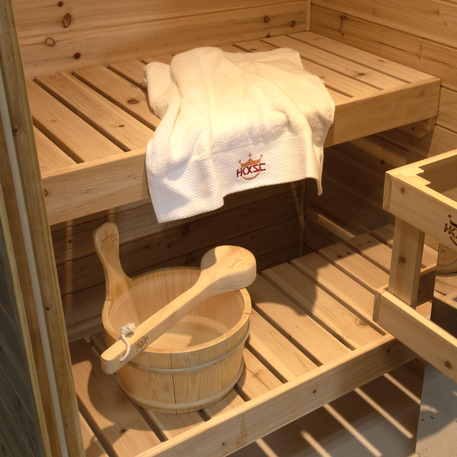 Solid Outdoor Steam Sauna - 1 Person | Model 701VS